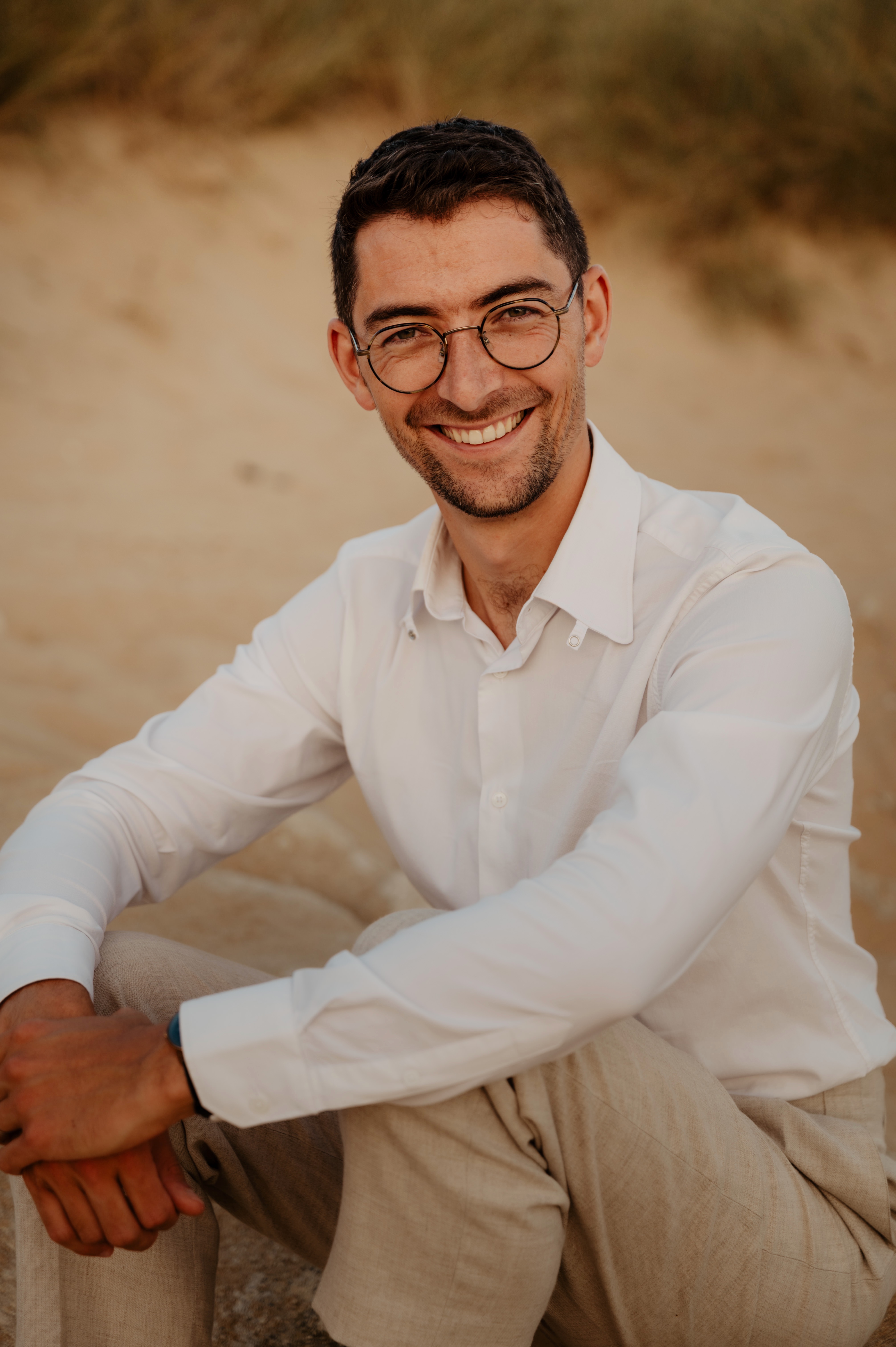 Wedding proposal photographer with camera